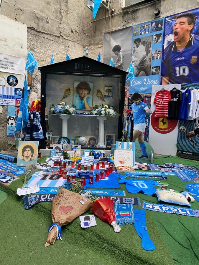 Geman Flat - 1 Min Maradona Mural Naples Exterior photo